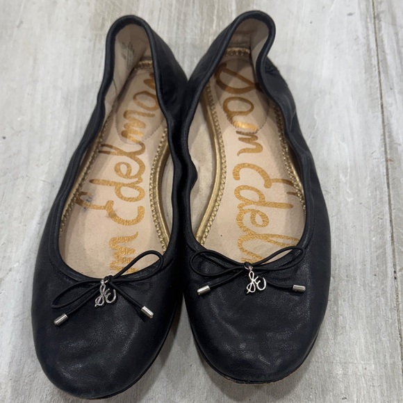 Sam Edelman Black Leather Flats - Picture 3 of 4